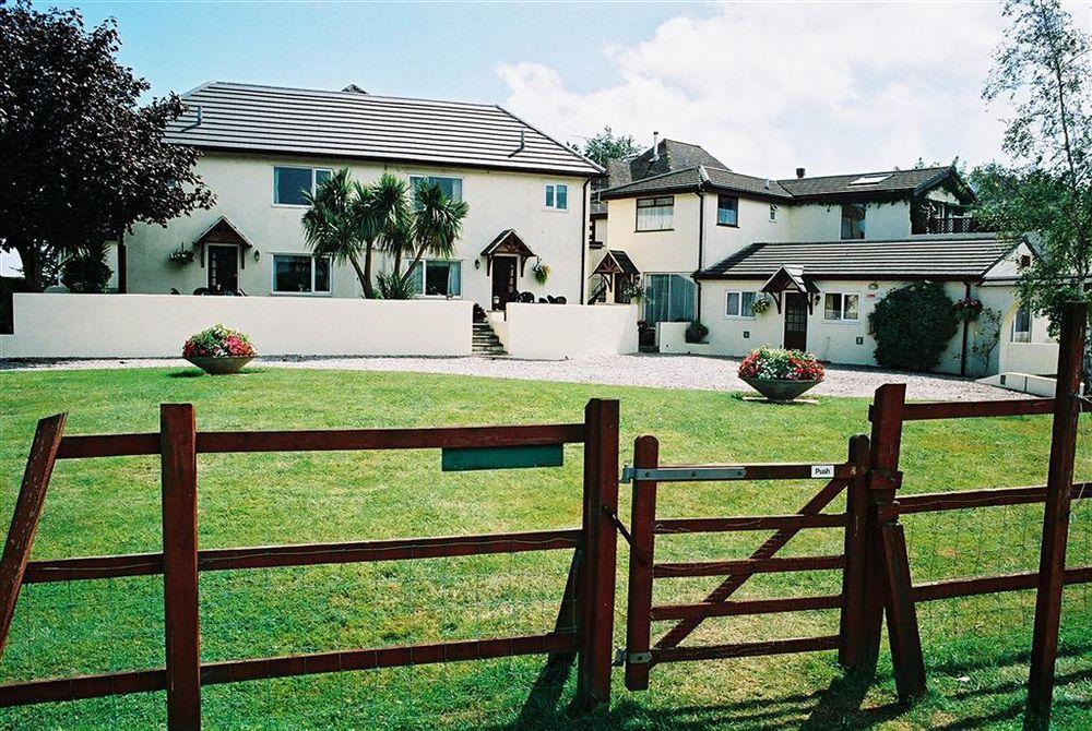 Crossways & Sea View Holiday Apartments Torquay Kültér fotó