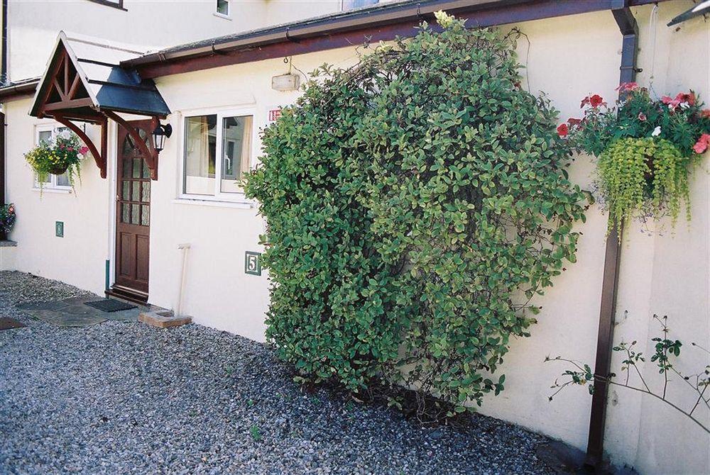 Crossways & Sea View Holiday Apartments Torquay Kültér fotó